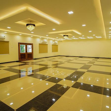 Tiruchirappalli Tpc Camphor酒店 外观 照片