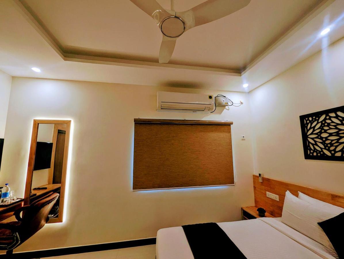 Tiruchirappalli Tpc Camphor酒店 外观 照片