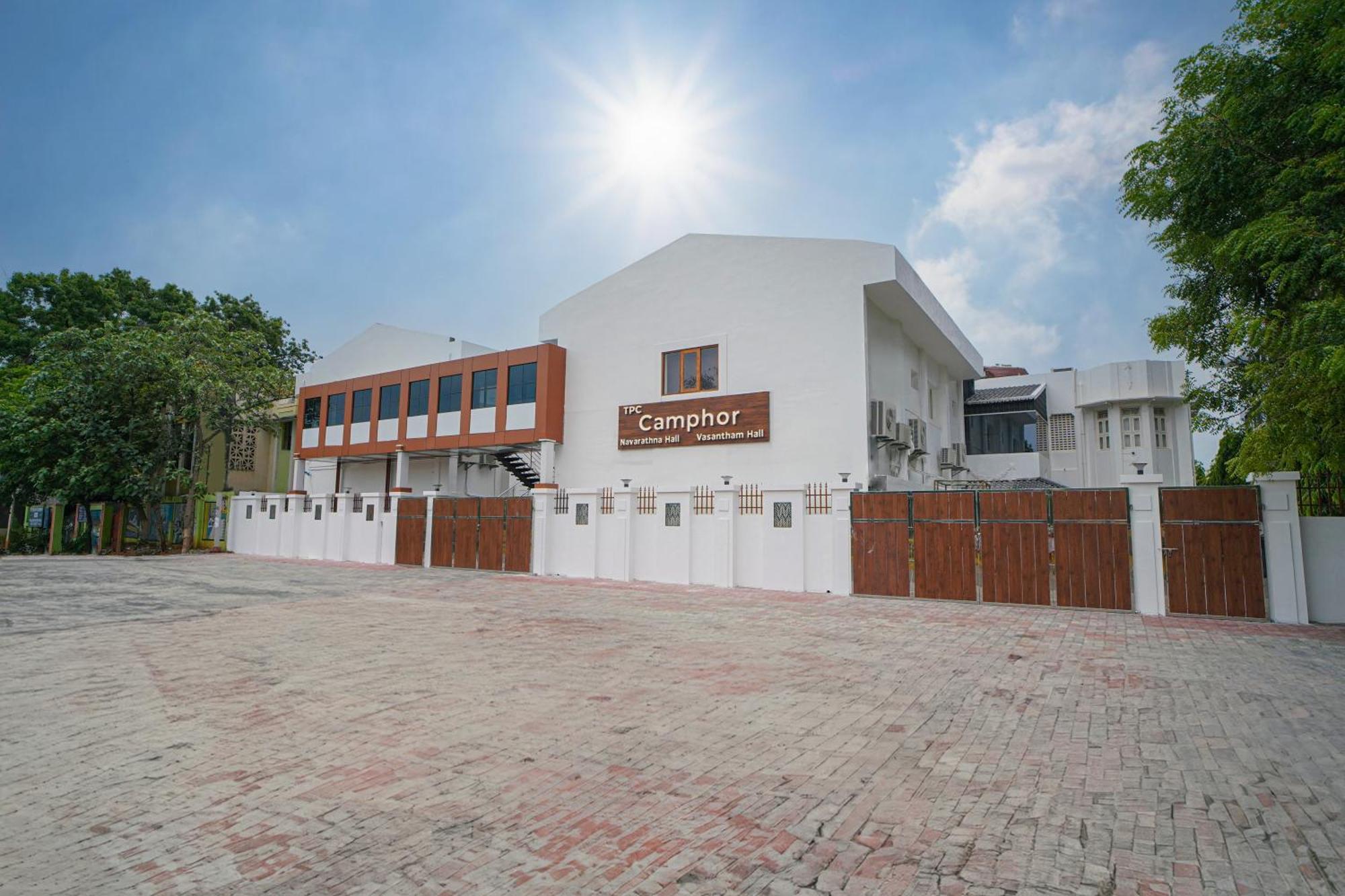 Tiruchirappalli Tpc Camphor酒店 外观 照片